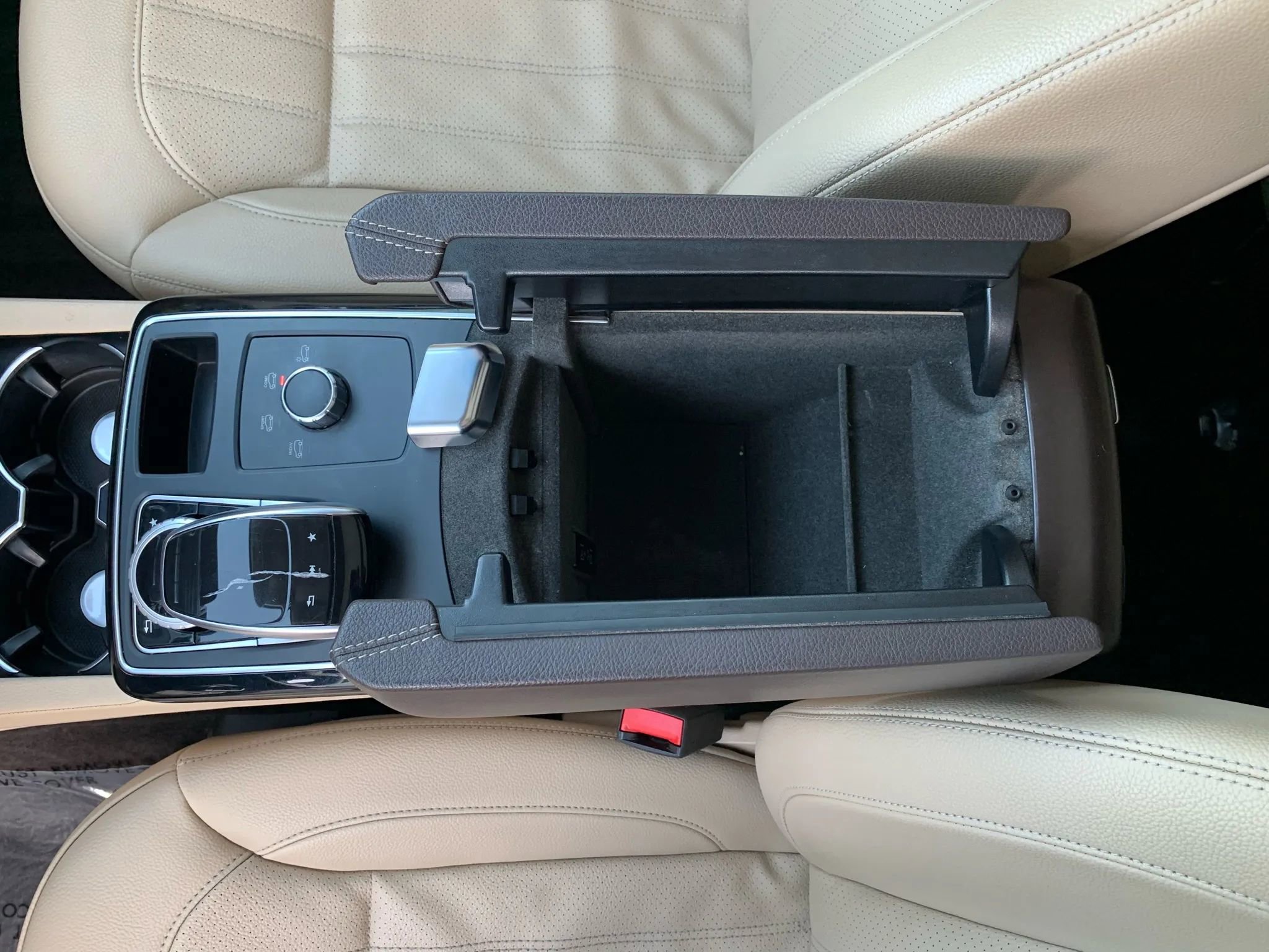 Used 2018 Mercedes-Benz GLE 350 image 27