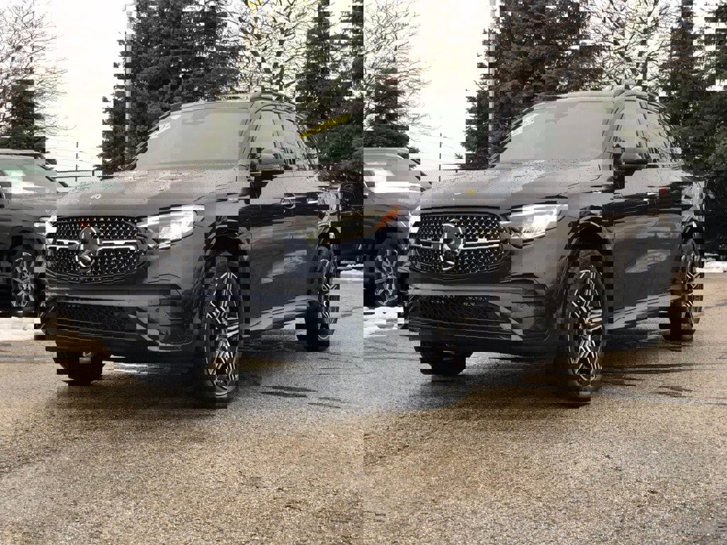 Certified 2023 Mercedes-Benz GLC 300 4MATIC image 3