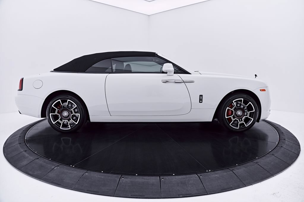 Used 2020 Rolls-Royce Dawn RWD image 17