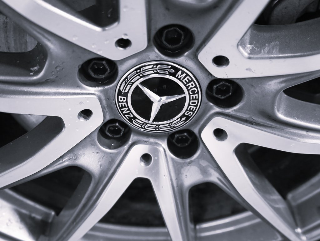 Certified 2022 Mercedes-Benz E 450 4MATIC Sedan image 8