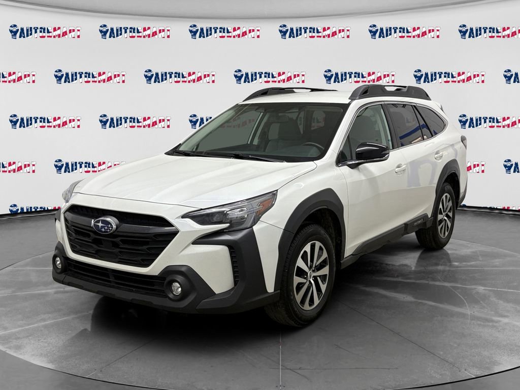 Used 2023 Subaru Outback Premium image 1