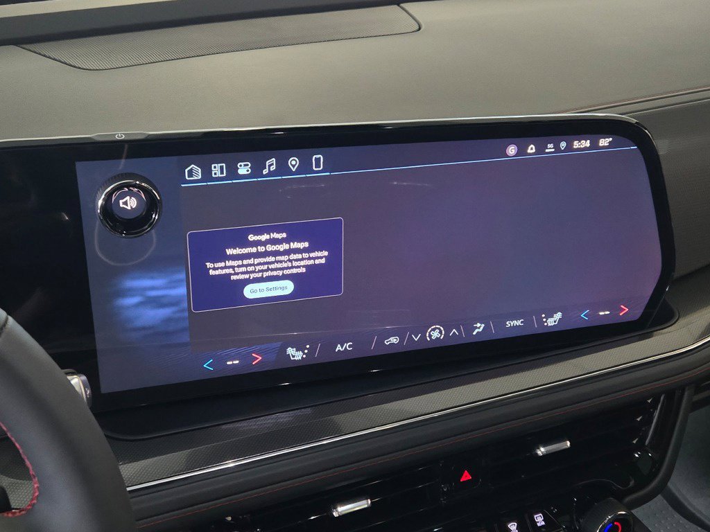 New 2026 Chevrolet Suburban RST w/ Comfort Package AWD/4WD image 26