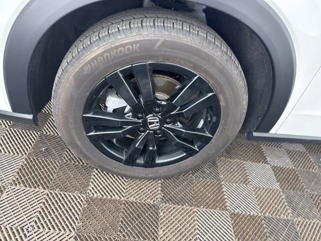 Certified 2026 Honda HR-V Sport image 34