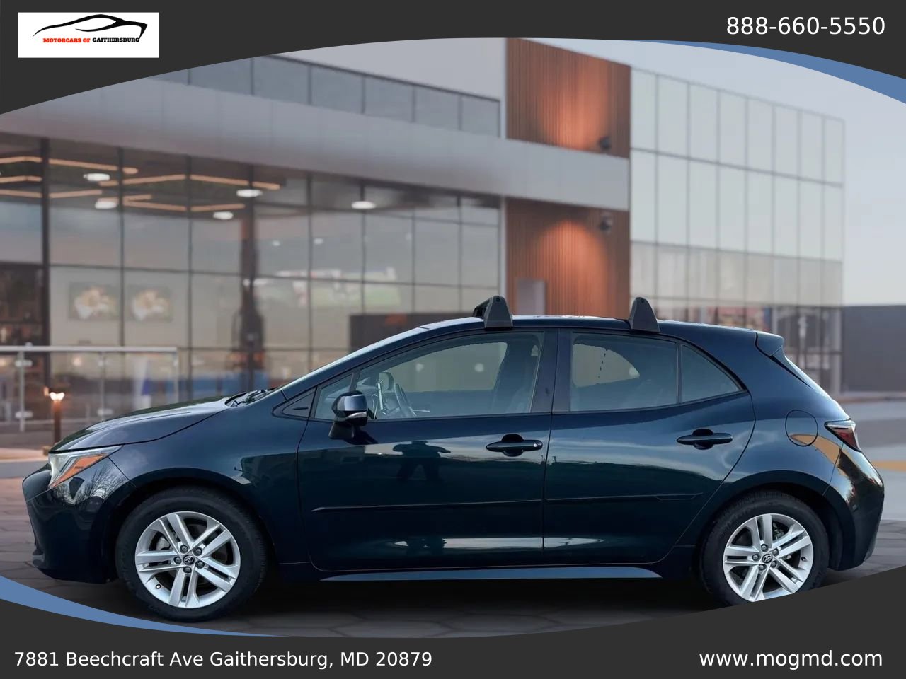 Used 2021 Toyota Corolla SE w/ Carpet Mat Package (TMS) image 2