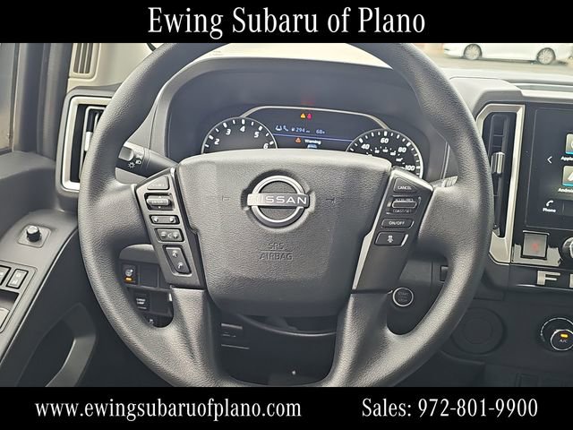 Used 2025 Nissan Frontier SV image 14