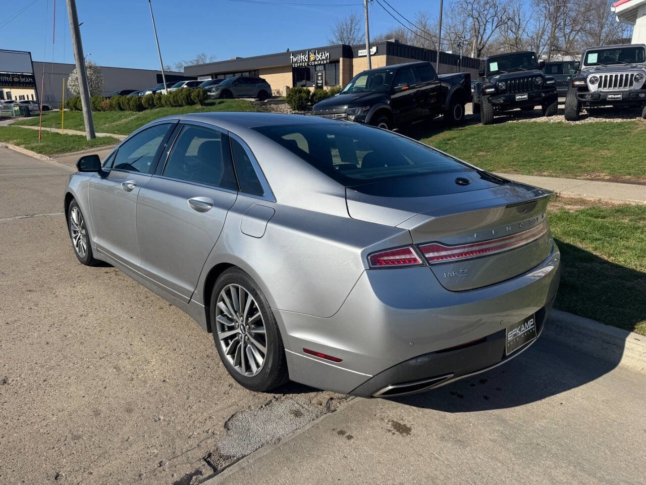 Used 2020 Lincoln MKZ AWD w/ Convenience Package image 3