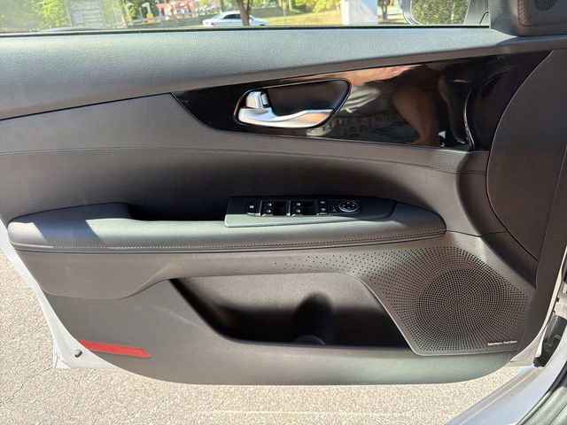 Used 2023 Kia Forte GT-Line w/ GT-Line Premium Package image 22