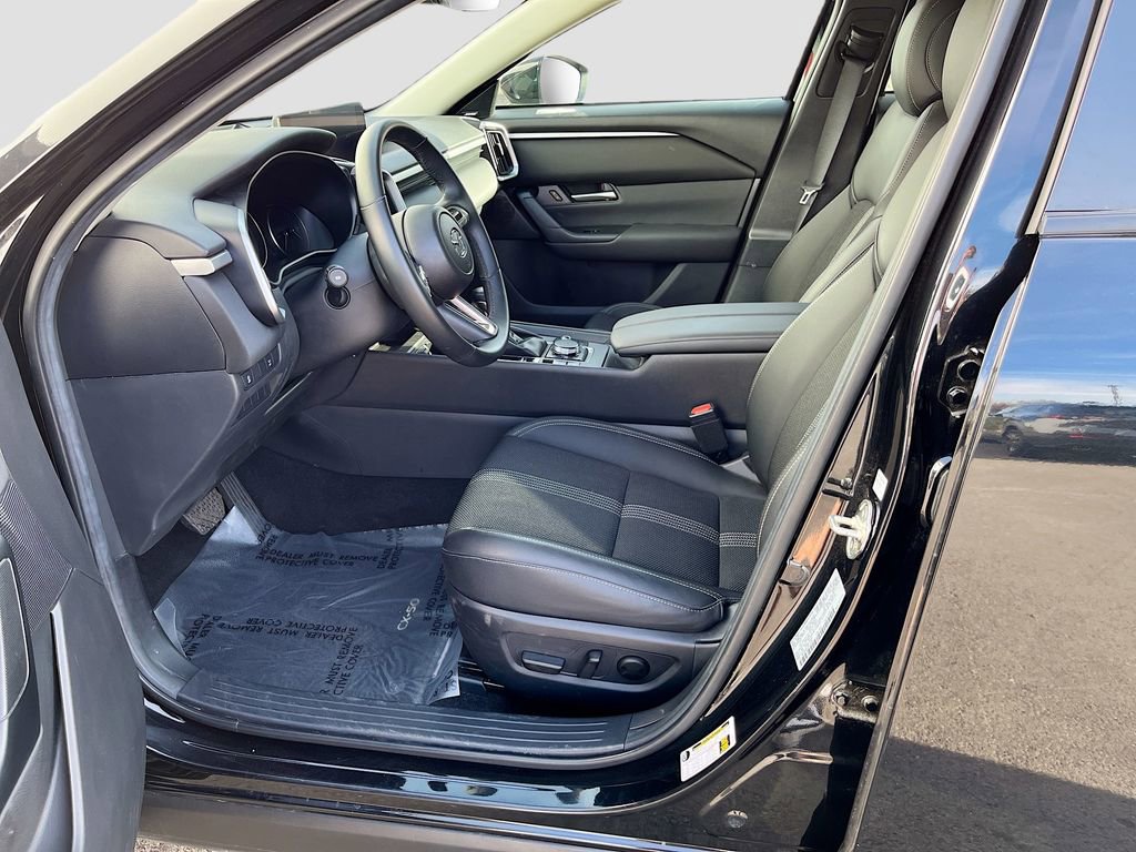 Used 2025 MAZDA CX-50 AWD 2.5 S w/ Weather Package image 22