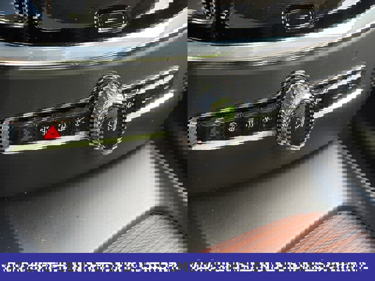 Certified 2025 Volvo V60 B5 Cross Country Plus image 22