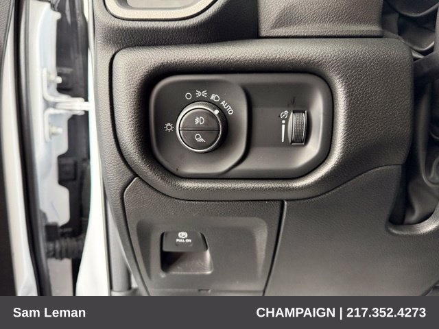 Used 2025 RAM 1500 Tradesman w/ Night Edition AWD/4WD image 14