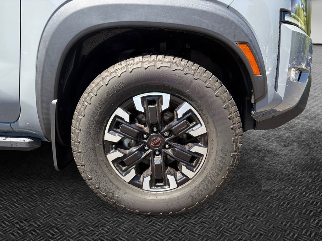 Used 2022 Nissan Frontier PRO-4X w/ Off-Road Protection Package image 11