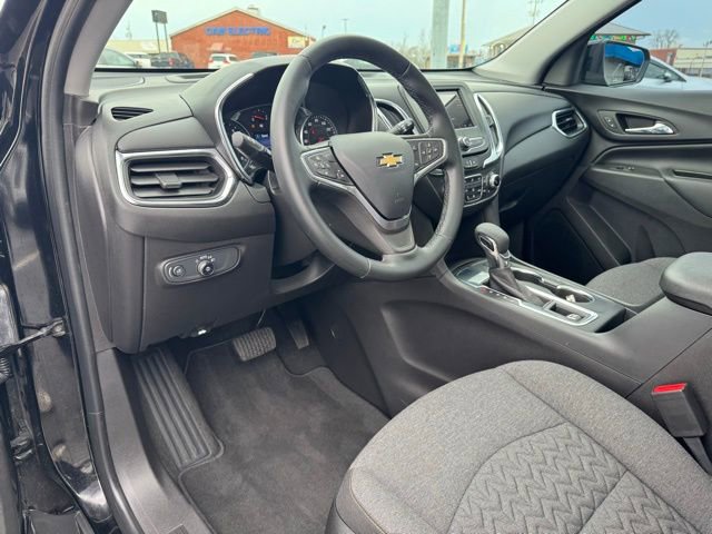 Used 2023 Chevrolet Equinox LT image 19