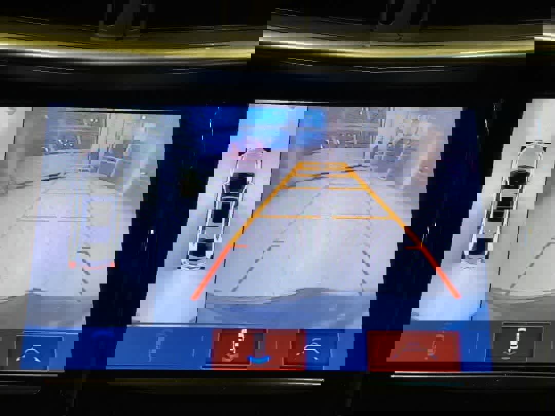 Used 2017 Cadillac XTS Luxury w/ Driver Awareness Package image 20