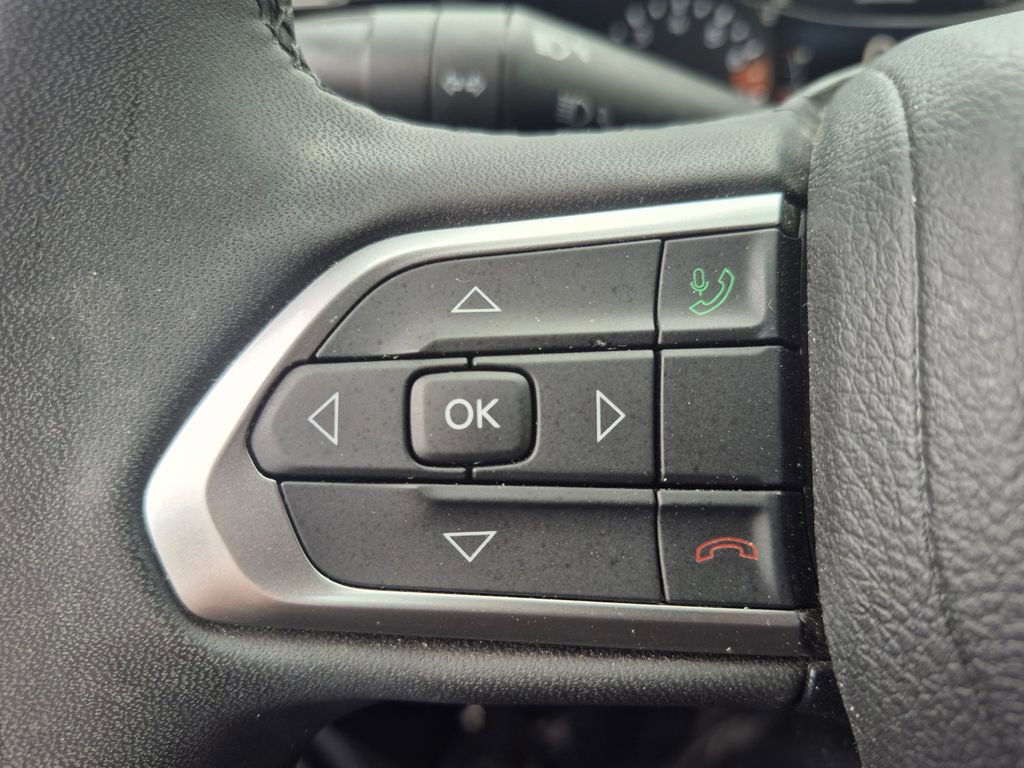 Used 2023 Jeep Compass Limited w/ Elite Group AWD/4WD image 24