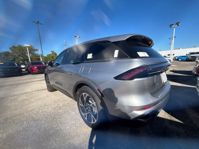 New 2026 Lincoln Nautilus Premier w/ Equipment Group 102A AWD/4WD image 8