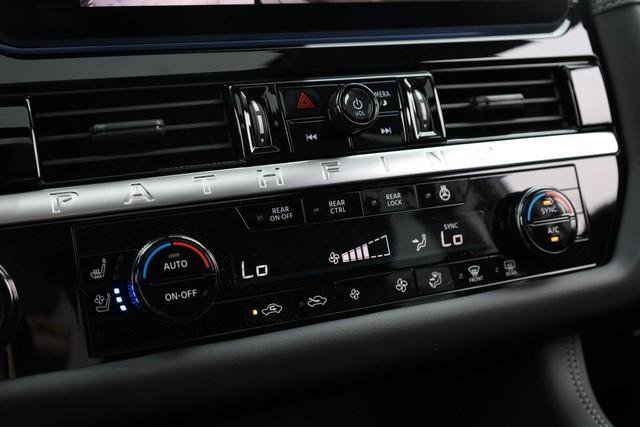 New 2026 Nissan Pathfinder Platinum AWD/4WD image 18