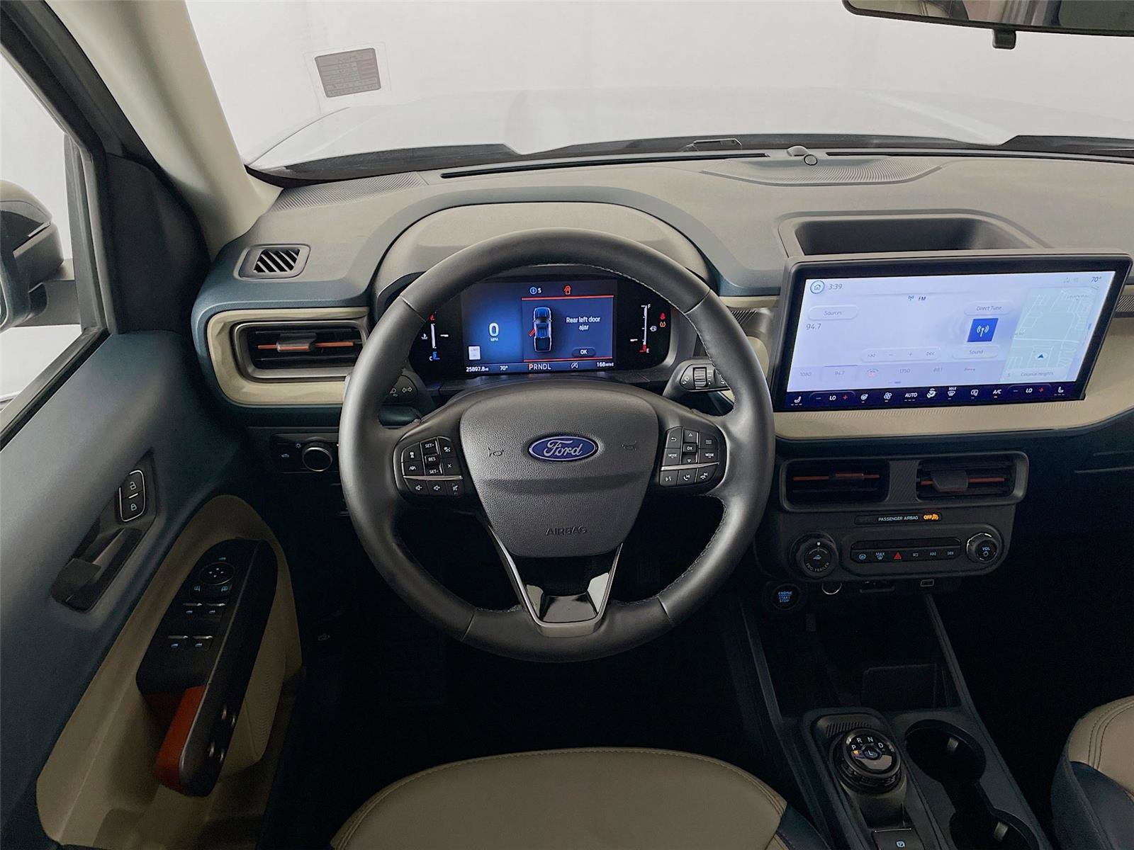 Used 2025 Ford Maverick Lariat w/ 4K Tow Package AWD/4WD image 26