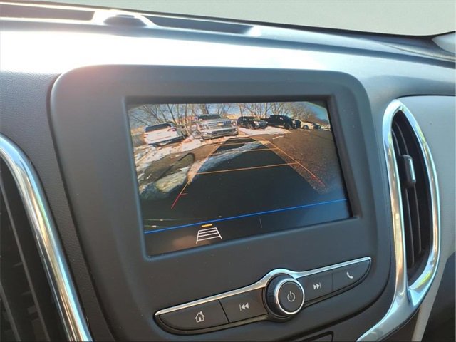 Used 2020 Chevrolet Equinox LS w/ LS Convenience Package image 17