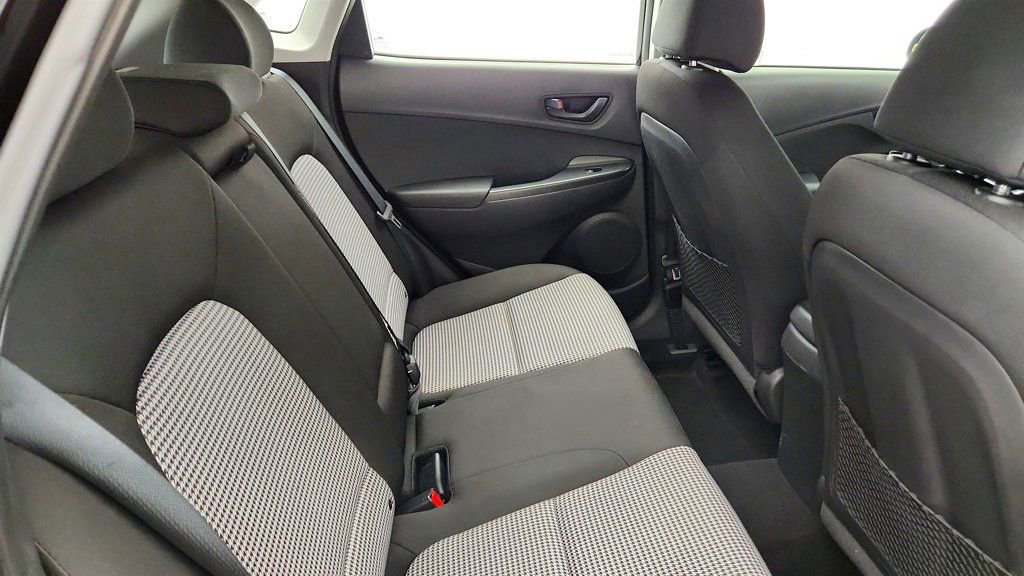 Used 2021 Hyundai Kona SE FWD image 22