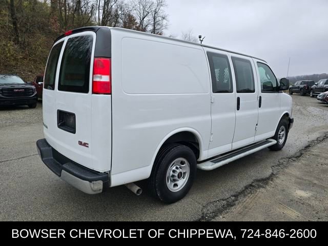 Used 2024 GMC Savana 2500 w/ Driver Convenience Package image 5