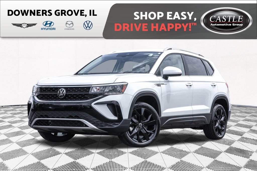 Used 2023 Volkswagen Taos SE w/ Black Wheel Package