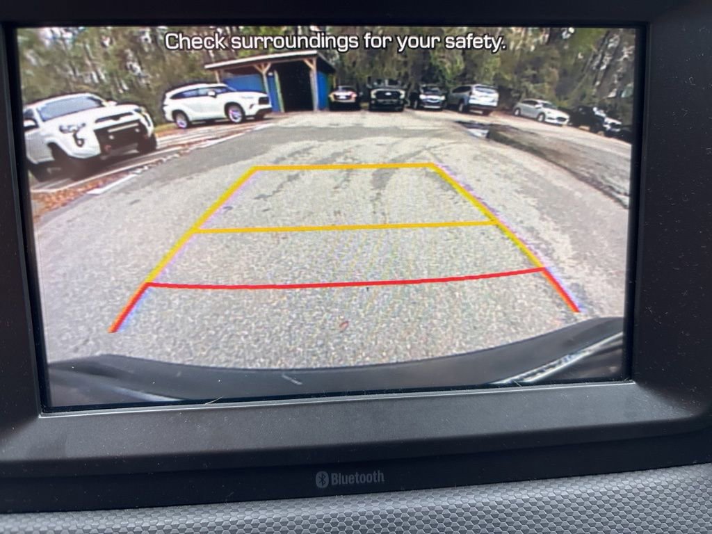 Used 2021 Hyundai Kona SE w/ Winter Weather Package image 12