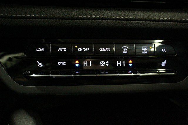 Certified 2023 Buick Envision Essence w/ Sport Touring Package image 29