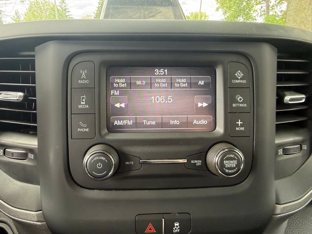 New 2024 RAM 5500 Tradesman AWD/4WD image 22