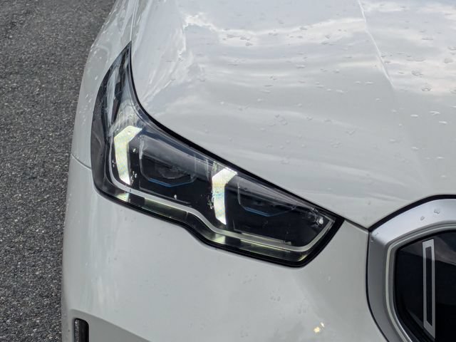 Used 2026 BMW 530i RWD image 10