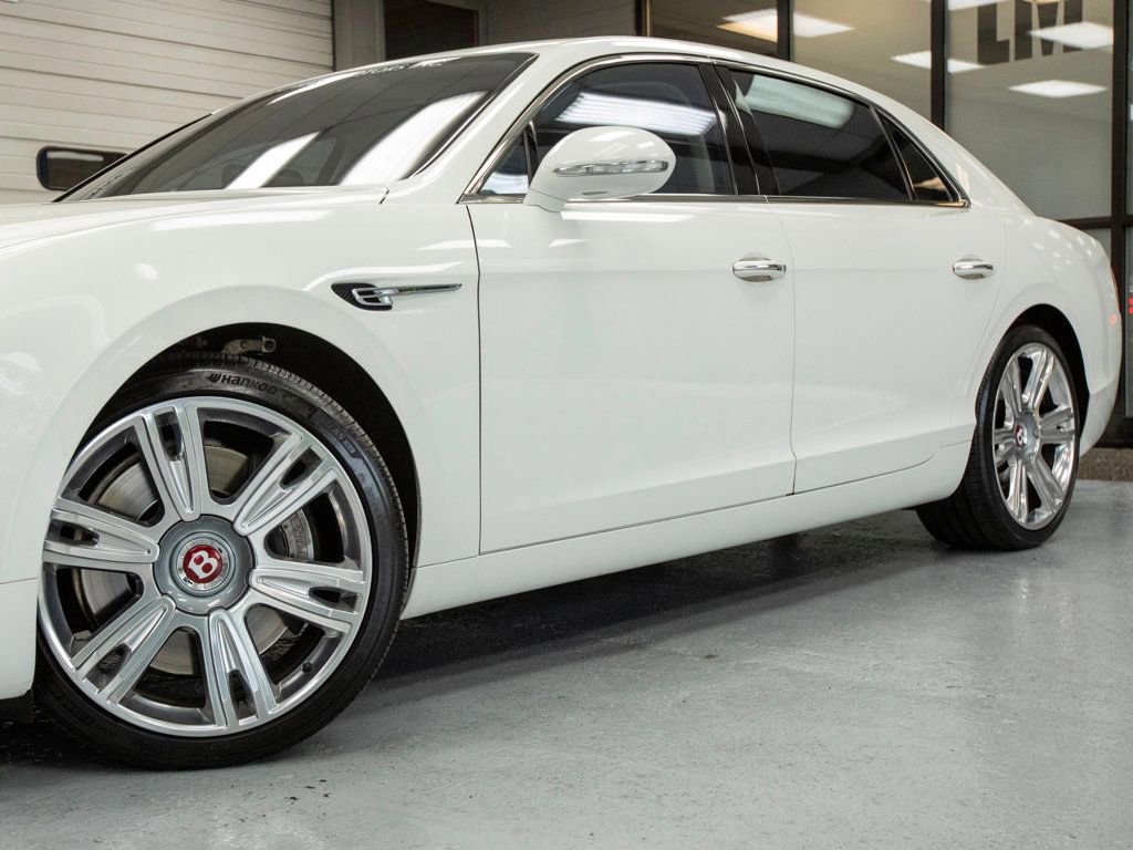Used 2015 Bentley Flying Spur V8 AWD/4WD image 16