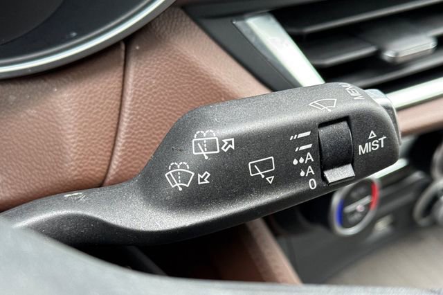 Used 2019 Alfa Romeo Stelvio Ti image 40