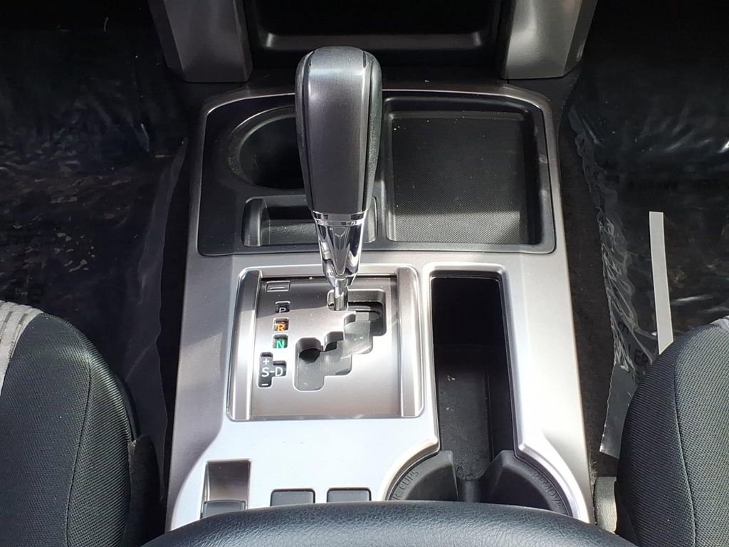 Used 2021 Toyota 4Runner SR5 RWD image 20