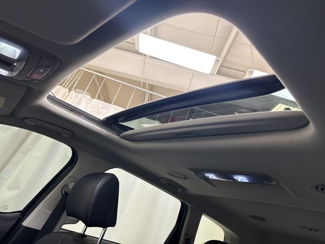 Certified 2025 Kia Telluride S image 32