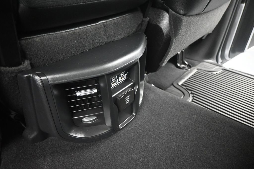 Used 2024 RAM 2500 Laramie AWD/4WD image 18