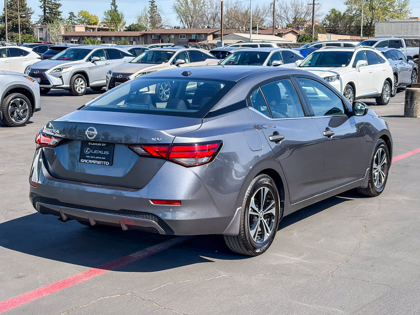 Used 2022 Nissan Sentra SV image 4