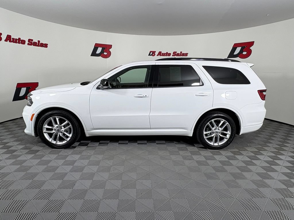 Used 2024 Dodge Durango GT RWD image 3