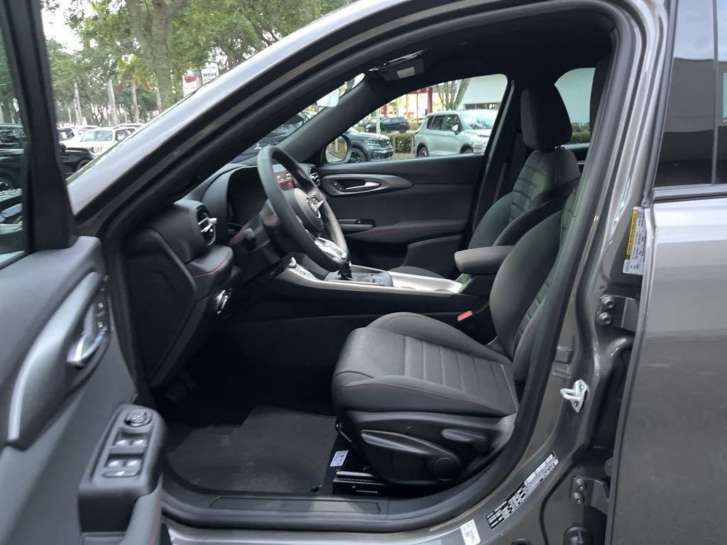 New 2024 Dodge Hornet GT w/ Tech Pack w/o Parking image 5