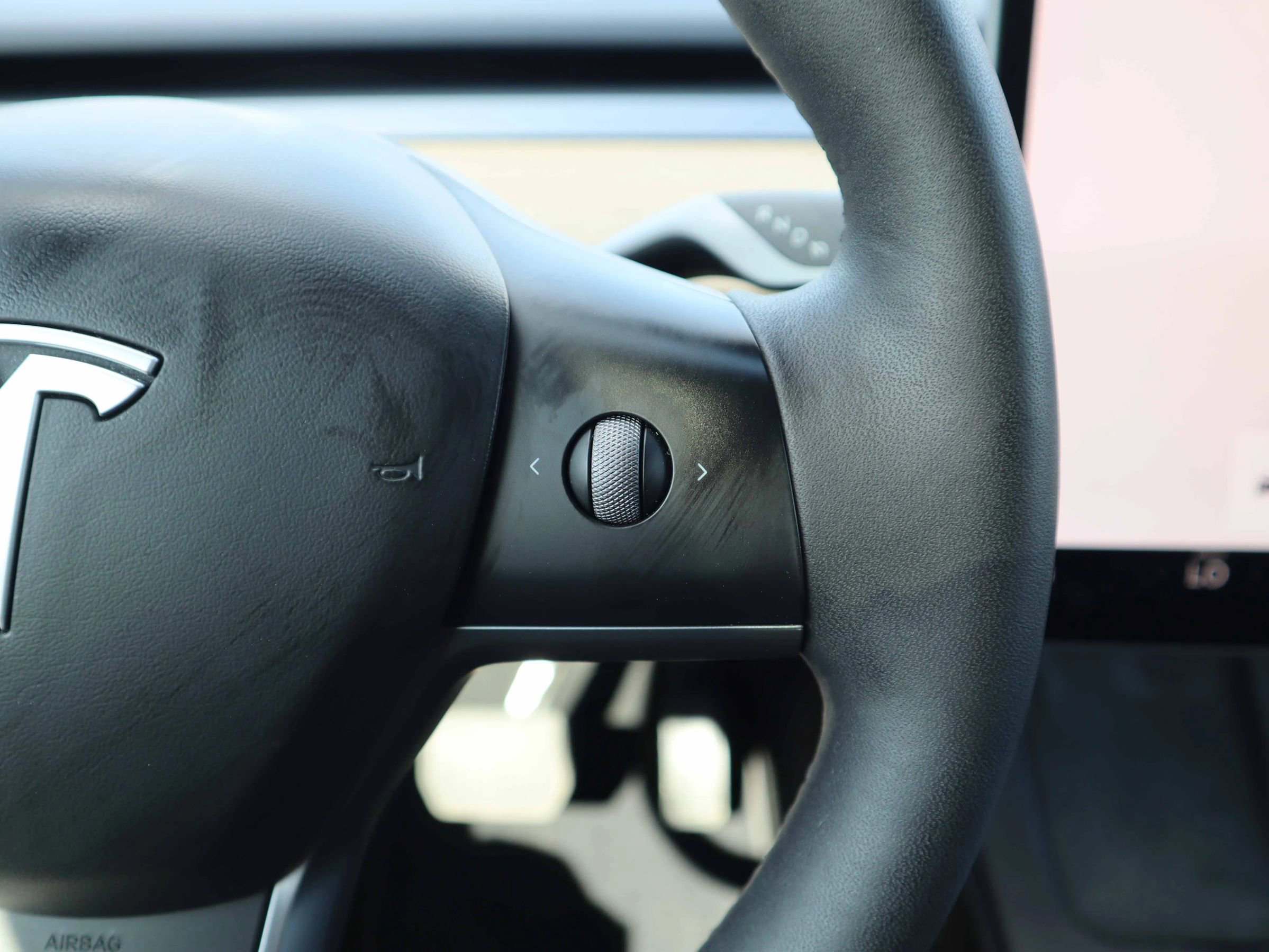 Used 2024 Tesla Model Y Long Range image 16