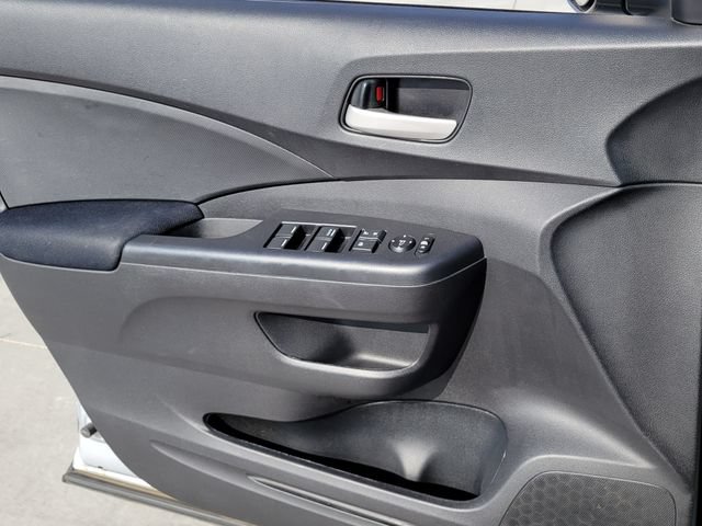 Used 2016 Honda CR-V LX image 7