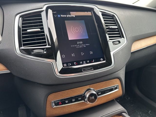 Certified 2023 Volvo XC90 B6 Plus w/ Protection Package Premier image 23