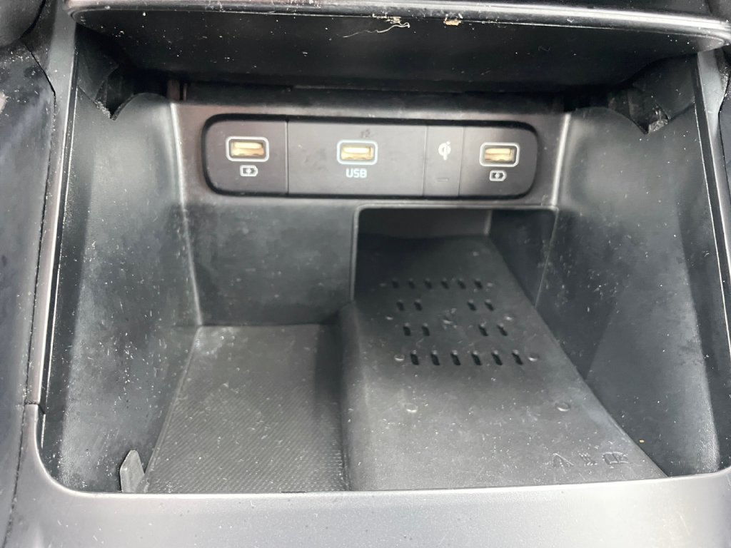 Used 2021 Kia Sorento EX FWD image 42