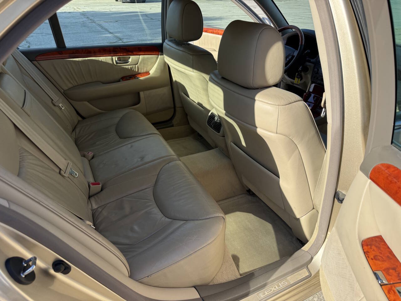 Used 2002 Lexus LS 430 RWD image 55