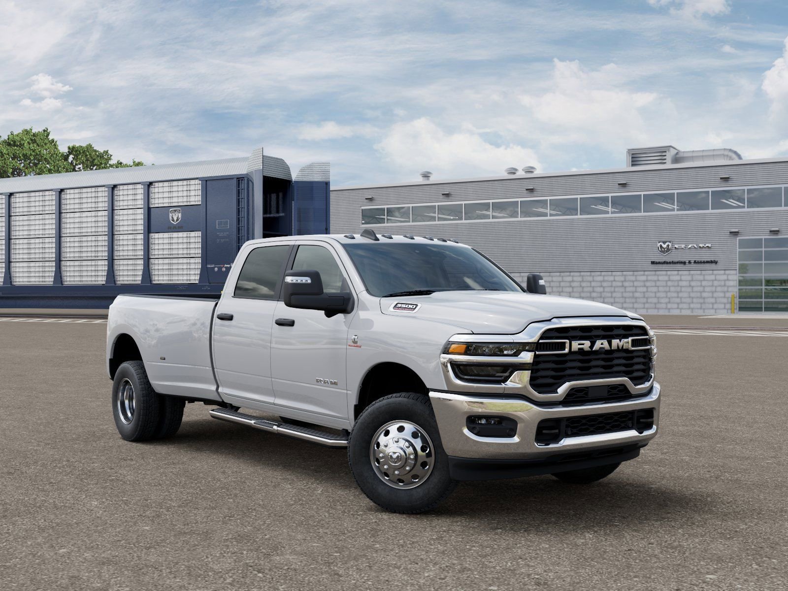 New 2026 RAM 3500 Big Horn AWD/4WD image 5