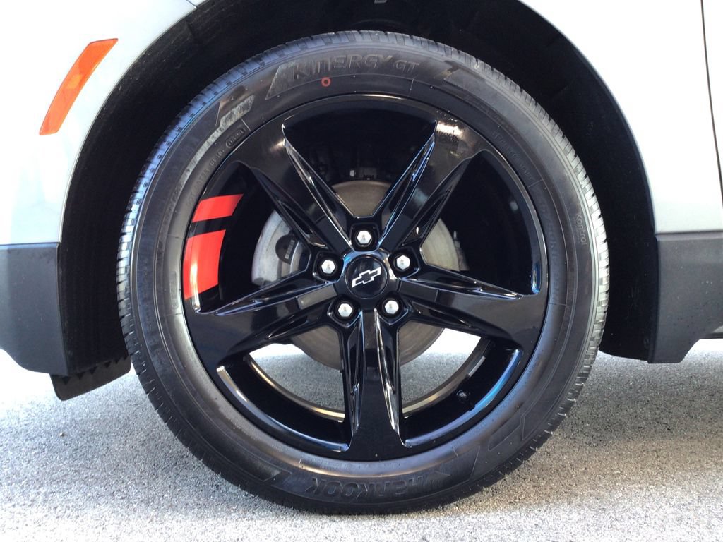 Used 2023 Chevrolet Equinox Premier w/ Redline Edition FWD image 19