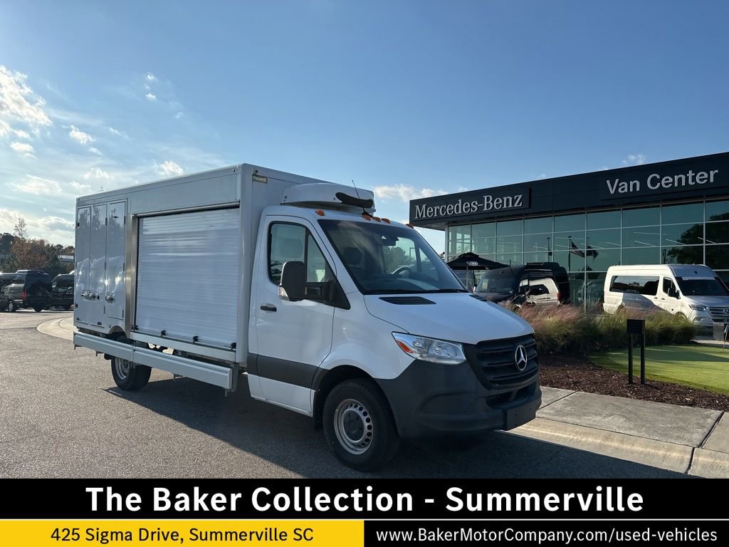 Used 2022 Mercedes-Benz Sprinter 3500 video 1