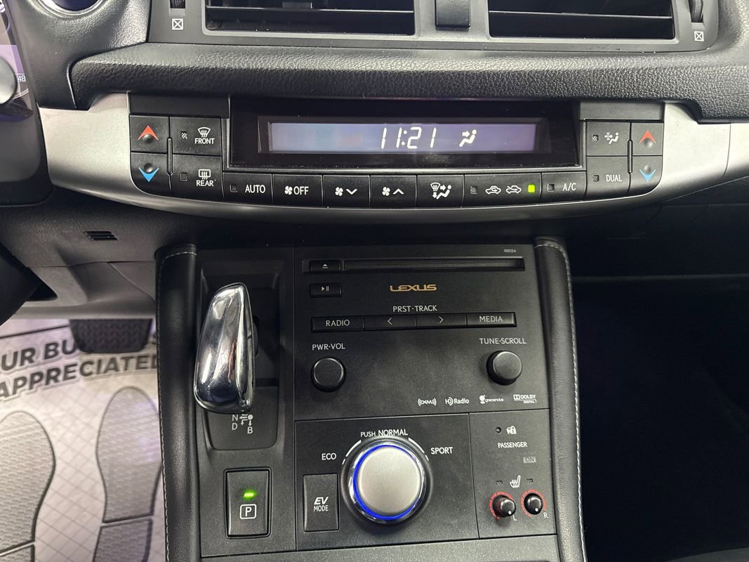 Used 2013 Lexus CT 200h w/ Premium Pkg w/Navigation image 18