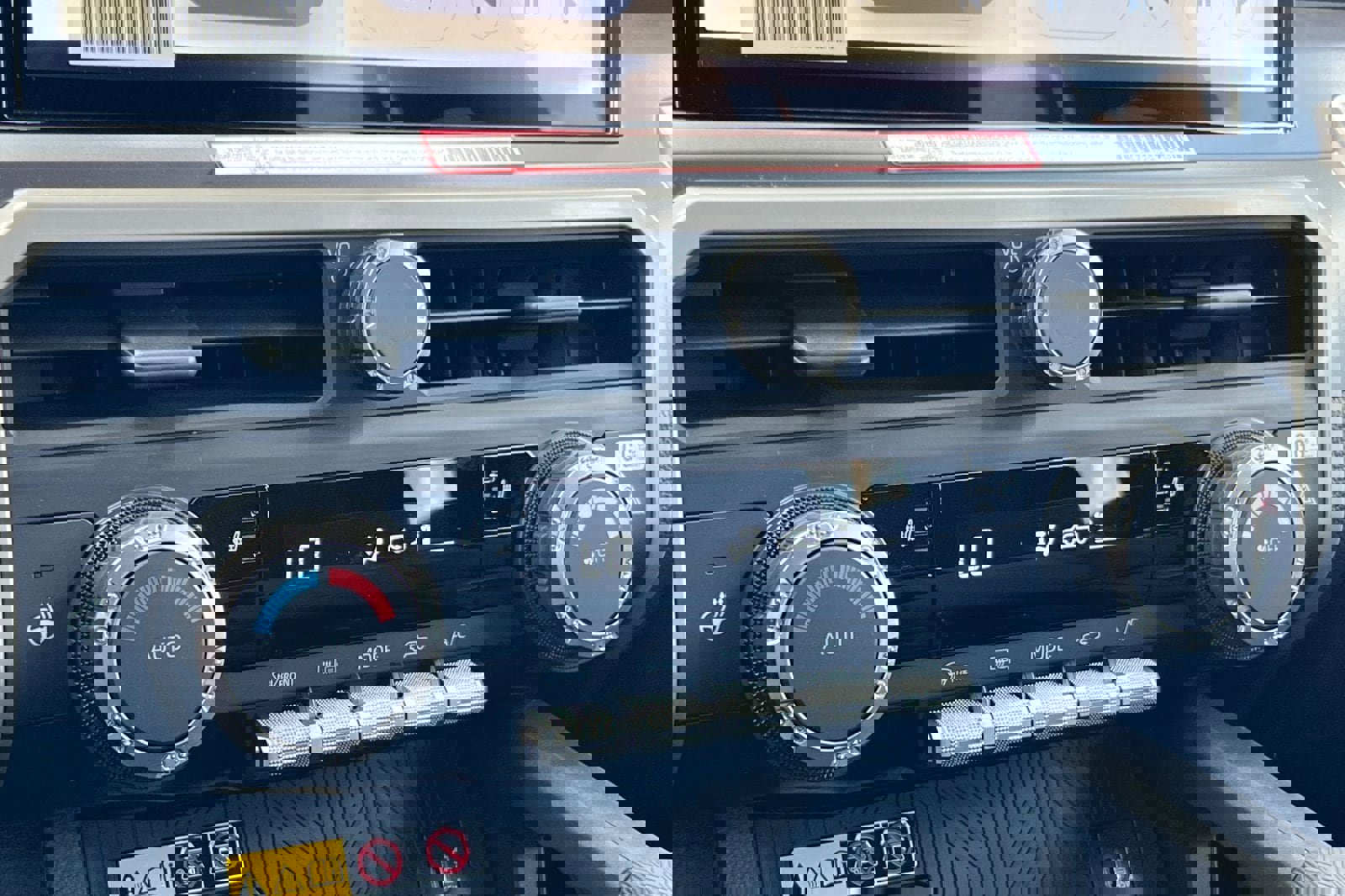 New 2025 Toyota Tacoma TRD Off-Road image 21