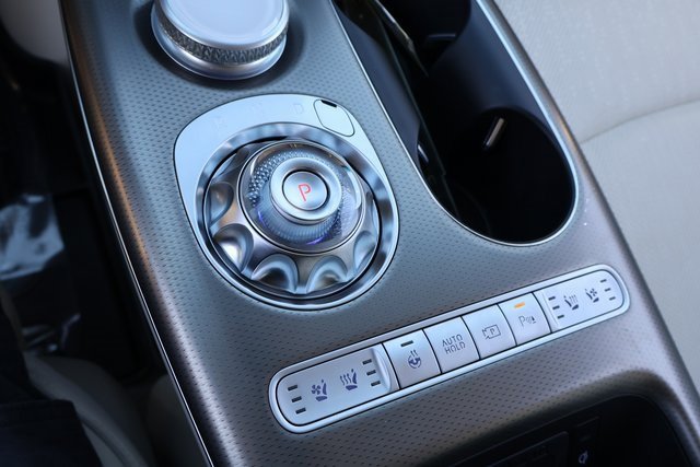 Used 2023 Genesis GV60 Advanced image 28