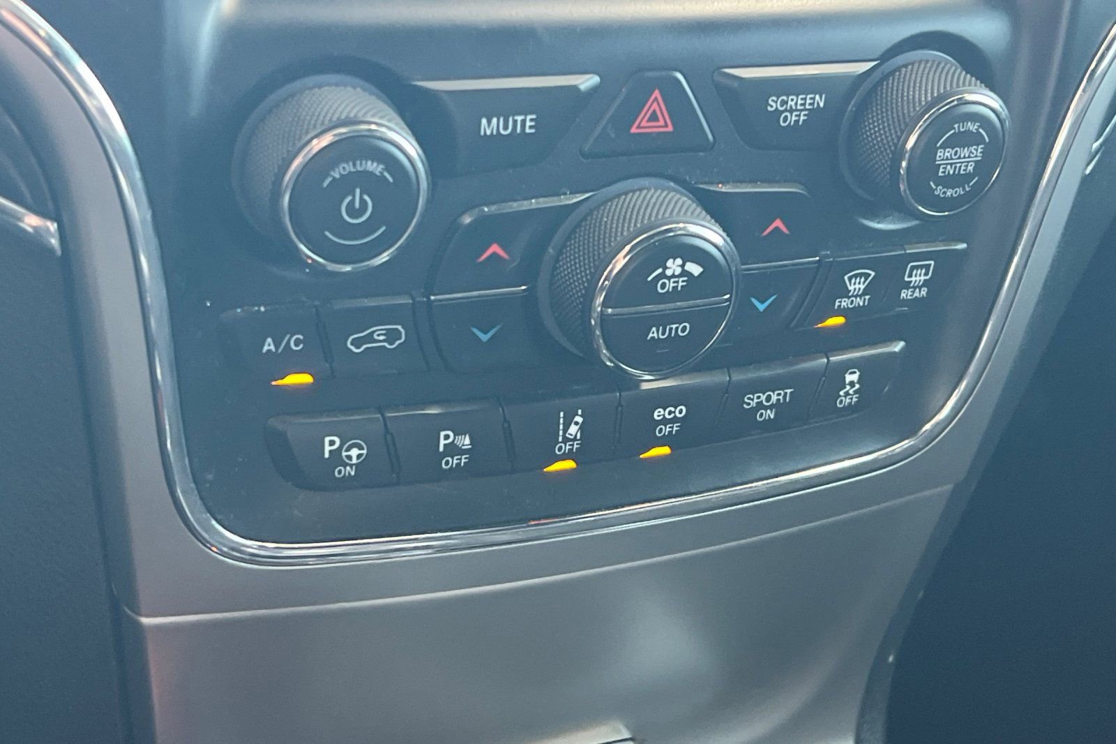 Used 2018 Jeep Grand Cherokee Trailhawk image 18