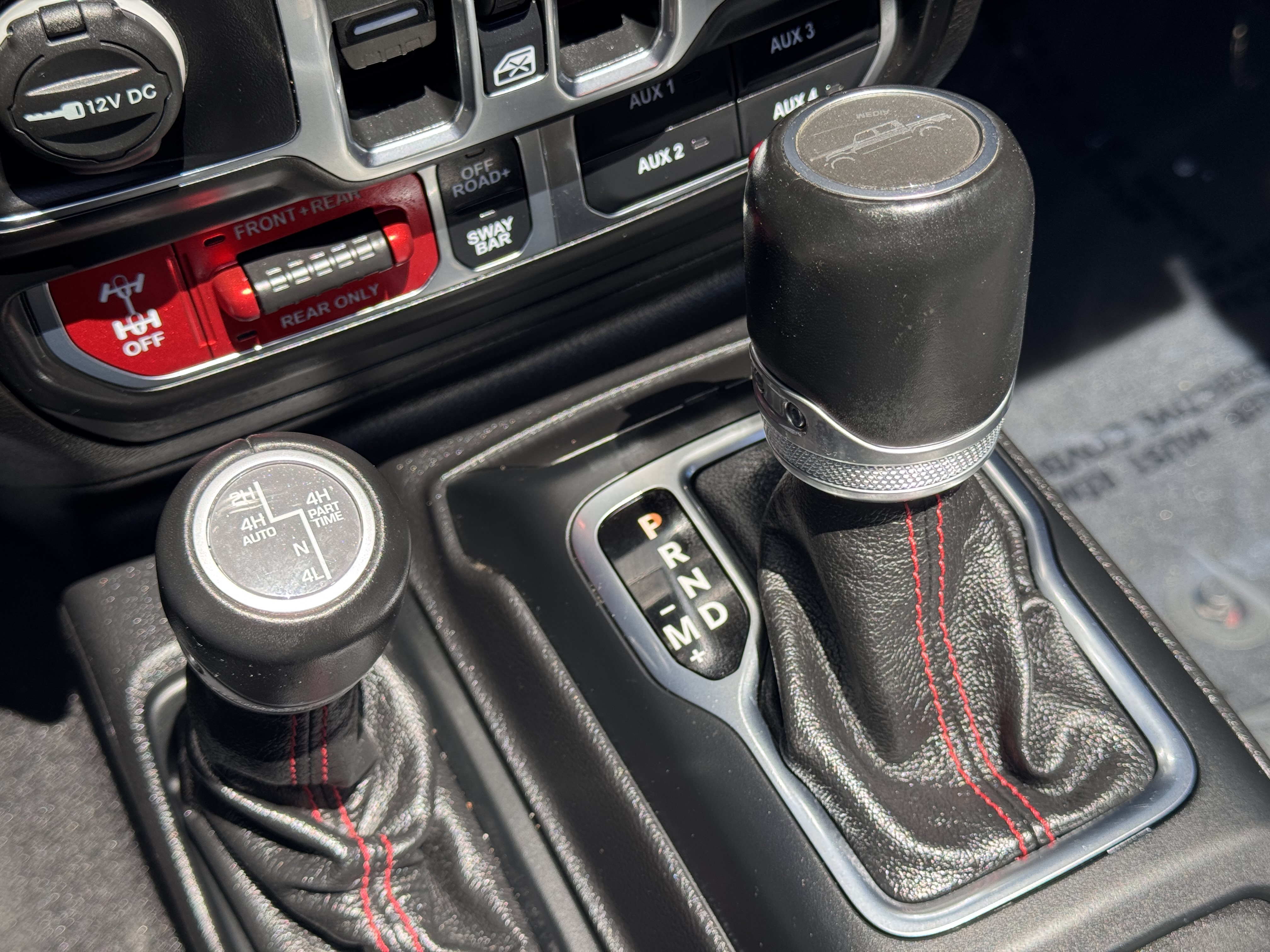 Used 2021 Jeep Gladiator Rubicon AWD/4WD image 30